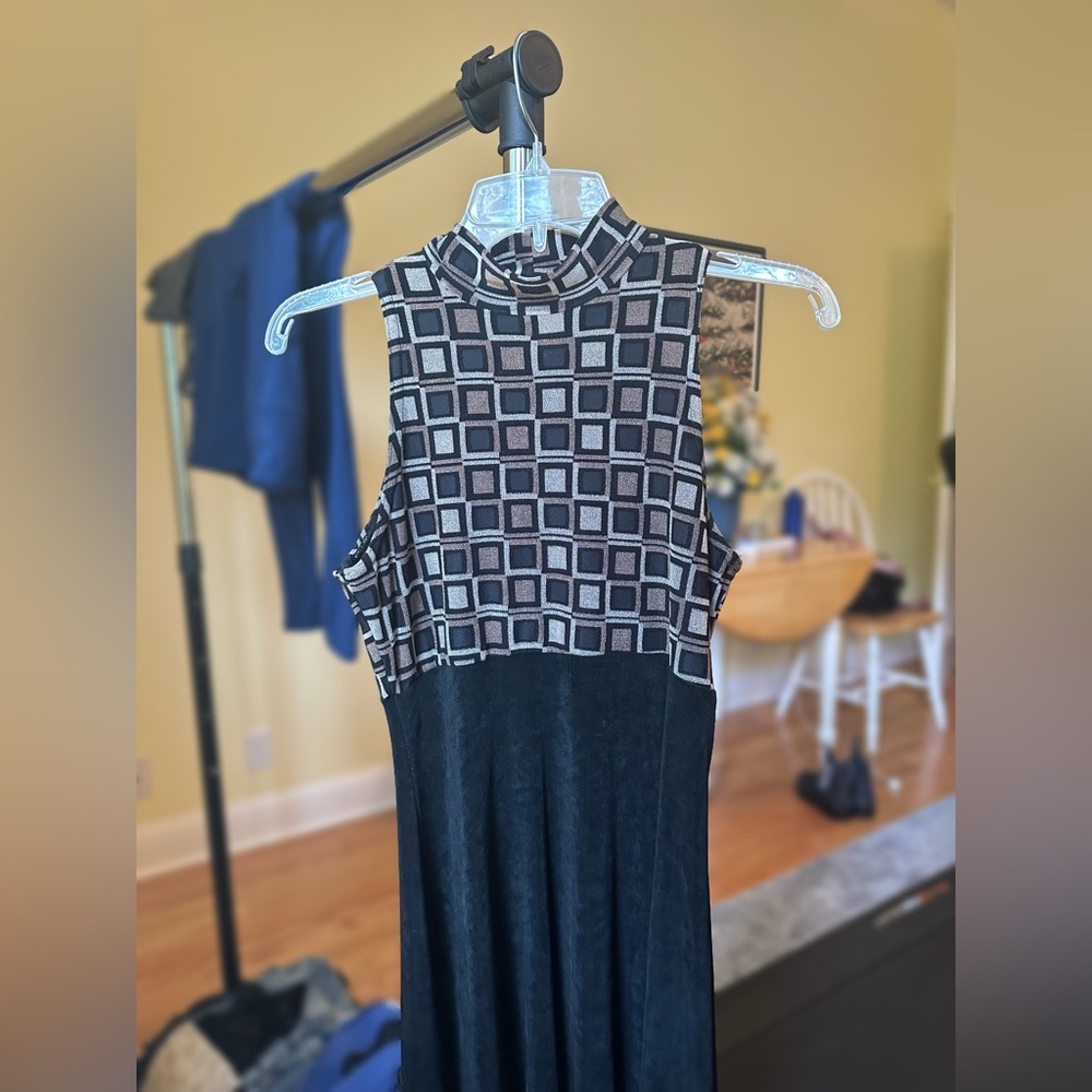 VINTAGE- LA BELLE  FEMININE DRESS
